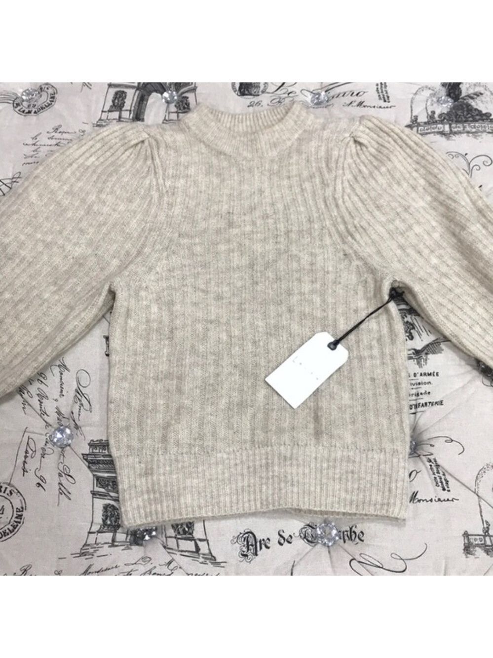 Leith Ribbed Puff Shoulder Sweater - Picture 8 of 8